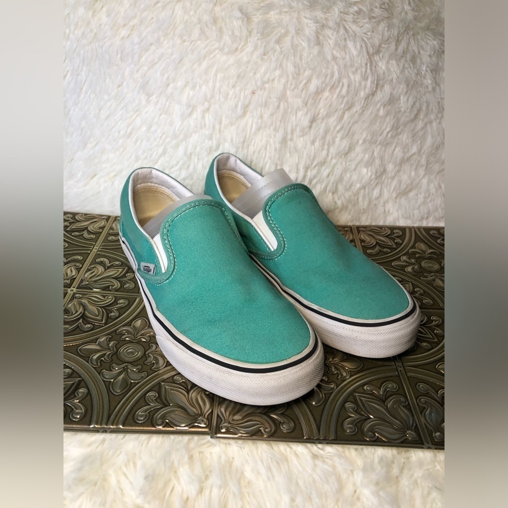 Women’s Teal Slip-On Sneakers size 6.5 Men’s 5 - Picture 2 of 16